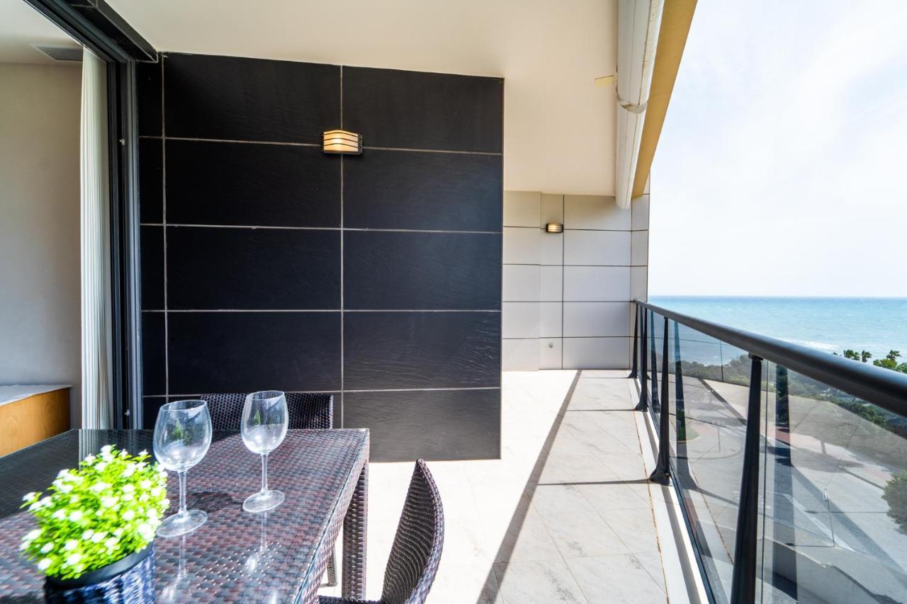 Primera Linea De Mar Con Piscina, Gimnasio Y Parking 2 Hab Y 2 Banos Villajoyosa Luaran gambar