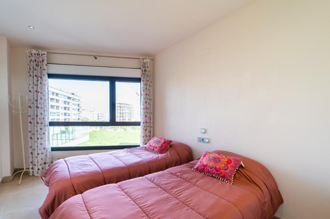 Primera Linea De Mar Con Piscina, Gimnasio Y Parking 2 Hab Y 2 Banos Villajoyosa Luaran gambar