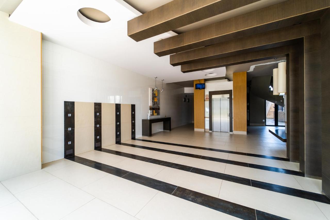 Primera Linea De Mar Con Piscina, Gimnasio Y Parking 2 Hab Y 2 Banos Villajoyosa Luaran gambar