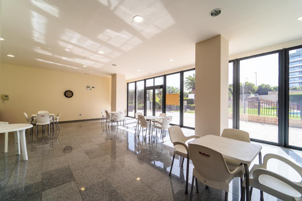 Primera Linea De Mar Con Piscina, Gimnasio Y Parking 2 Hab Y 2 Banos Villajoyosa Luaran gambar