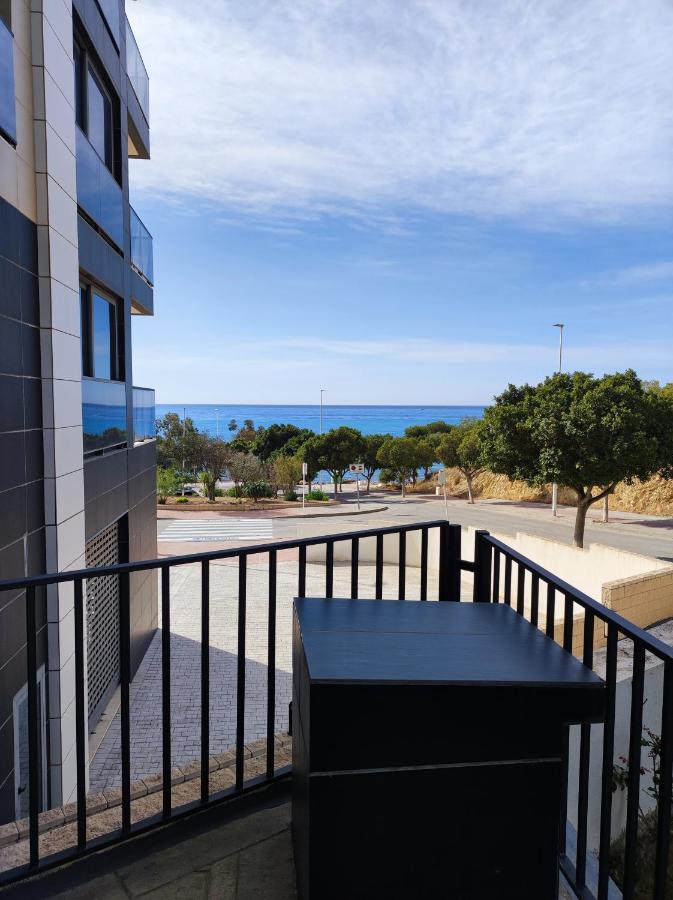 Primera Linea De Mar Con Piscina, Gimnasio Y Parking 2 Hab Y 2 Banos Villajoyosa Luaran gambar